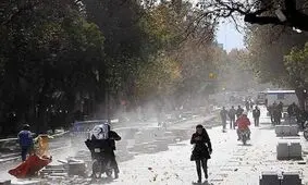تندباد با سرعت ۵۰ کیلومتر بر ساعت همدان را در نوردید