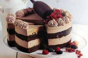کیک کرم کارامل شکلاتی؛ خوشمزه و پرطرفدار