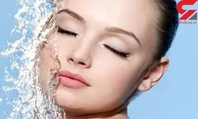 پیری پوست در کمین زنانی که با آرایش به رختخواب می روند