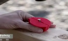 وسیله ای جالب برای کوبیدن میخ