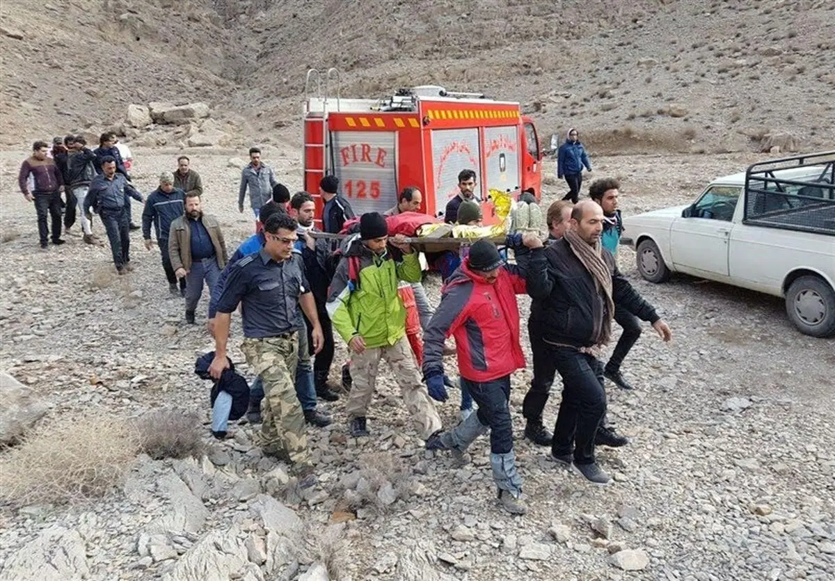 ۲ گمشده پس از چند‌ روز جستجو در کوه‌های فولادشهر پیدا شدند