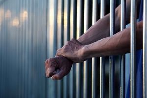 ۹۵ درصد زندانیان جرایم غیر عمد، بدهکاران مالی هستند