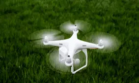 لغو پرواز های بزرگترین فرودگاه انگلیس به دلیل مشاهده یک پهباد + فیلم