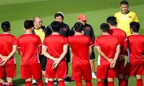 حمله ویتنامی ها به صفحه فیسبوک داور سنگاپوری