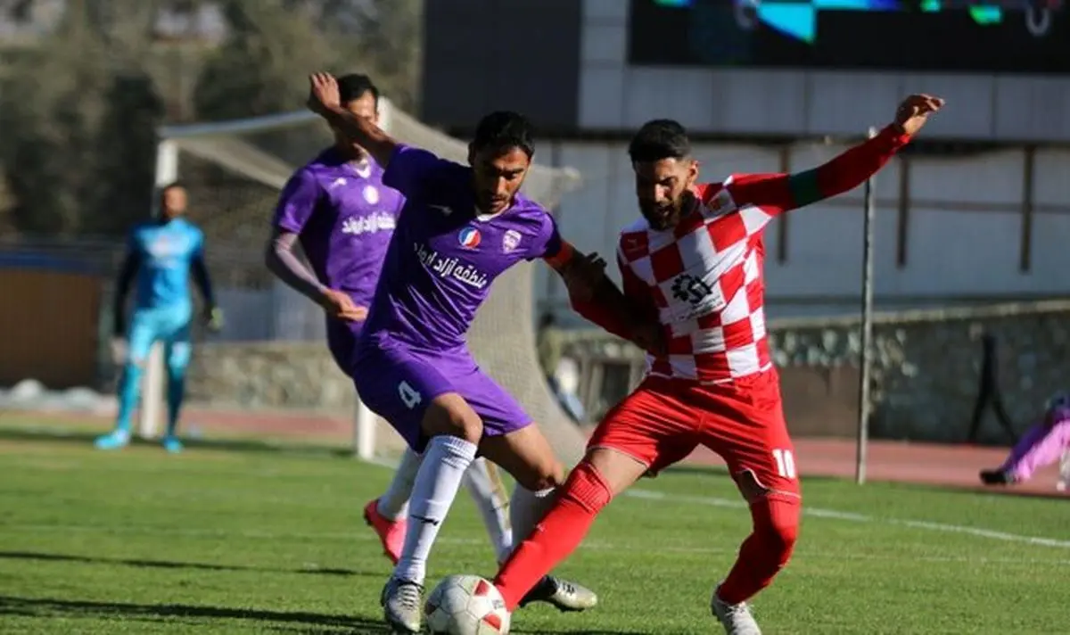 سرخ‌پوشان صدرنشین لیگ یک ماند