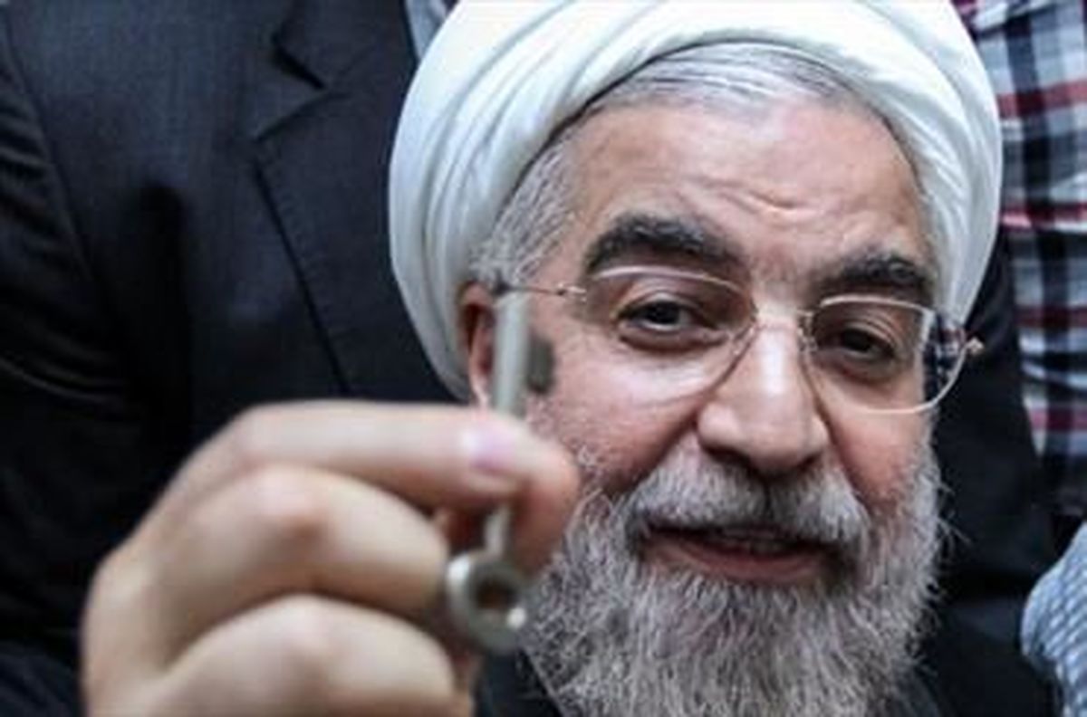 کنایه مادر شهید به کلید روحانی