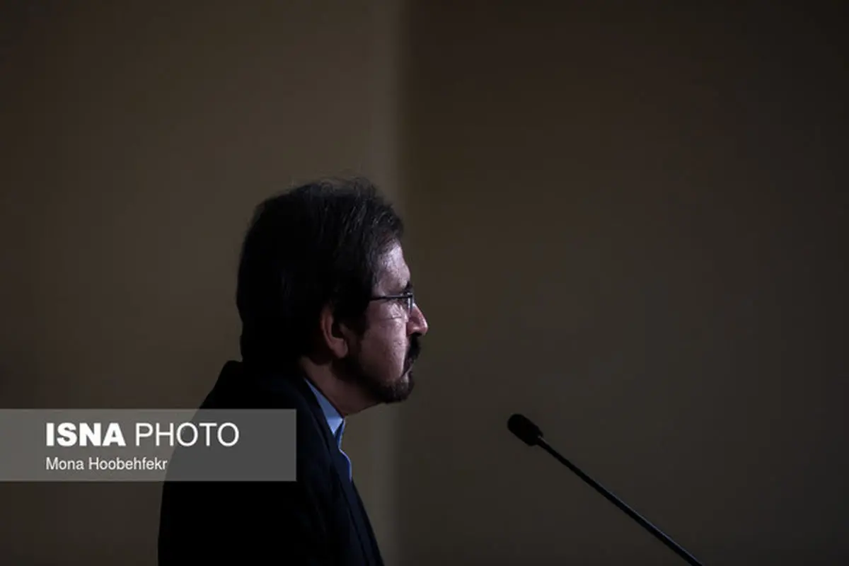 قاسمی:رابطه ظریف و روحانی صمیمانه و سازنده است/عده‌ای به صورت جنون‌آمیز اخبار کذب منتشر می‌کنند