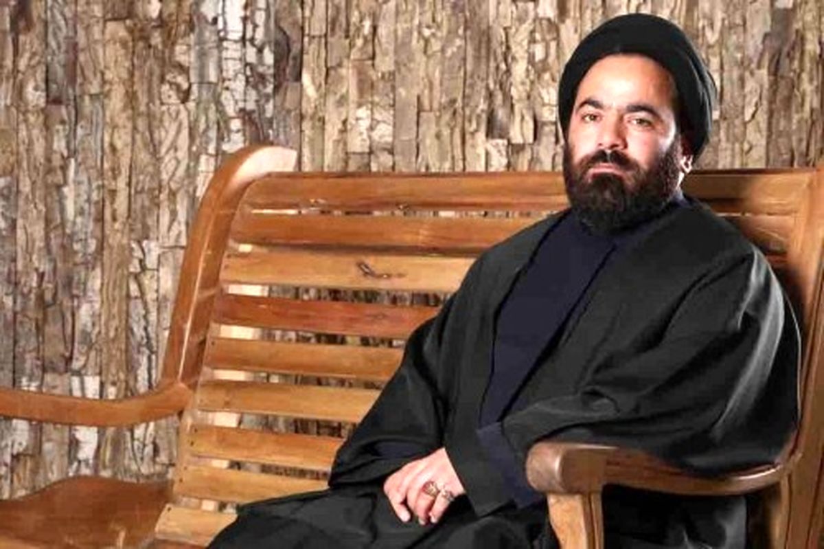 سید حسن آقامیری به پنج سال حبس تعلیقی و خلع لباس دائم محکوم شد