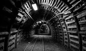 ‍20 معدنچی به دلیل ریزش سقف در چین محبوس شدند