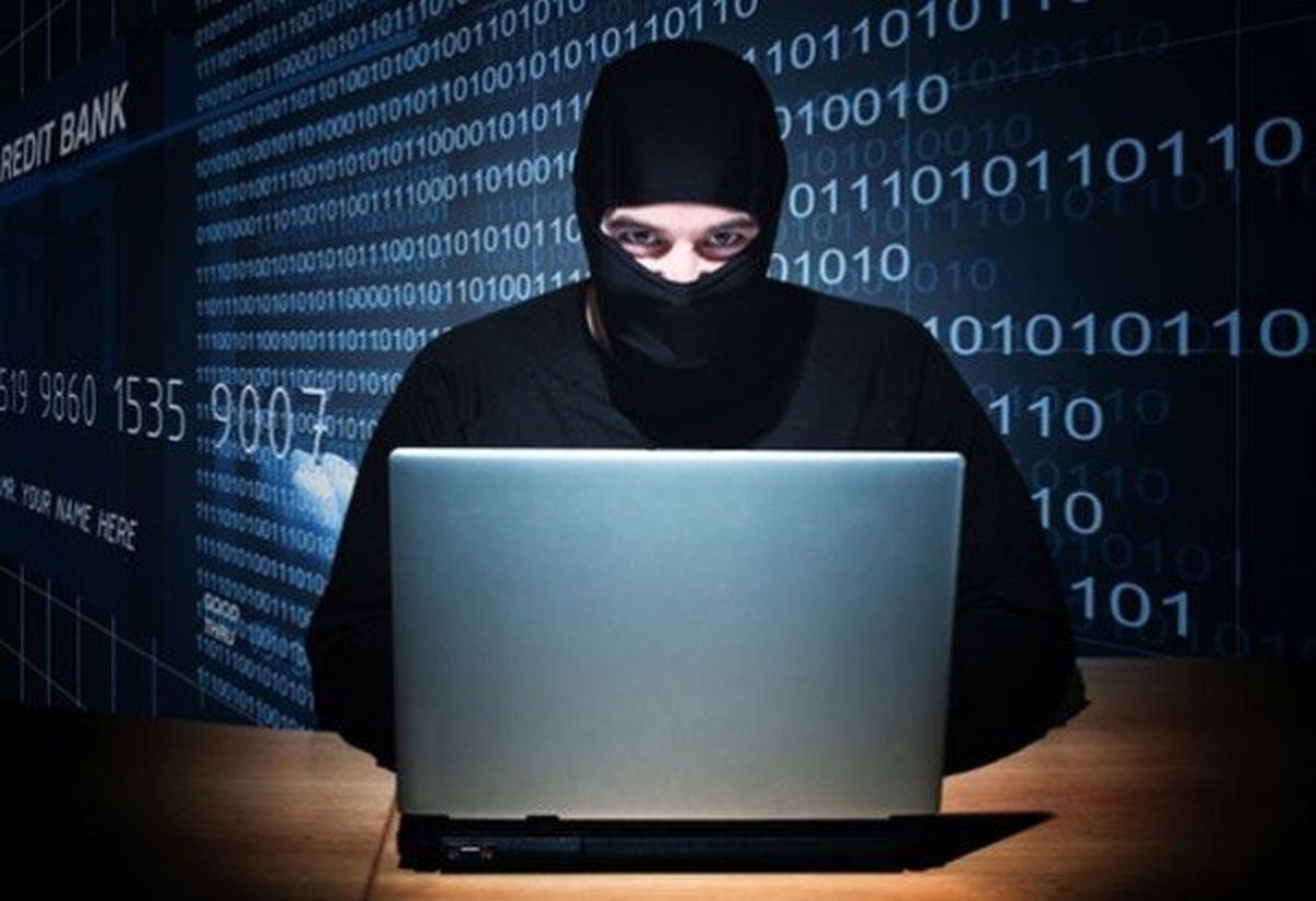 متلاشی شدن ۲ باند کلاهبردار در فضای مجازی