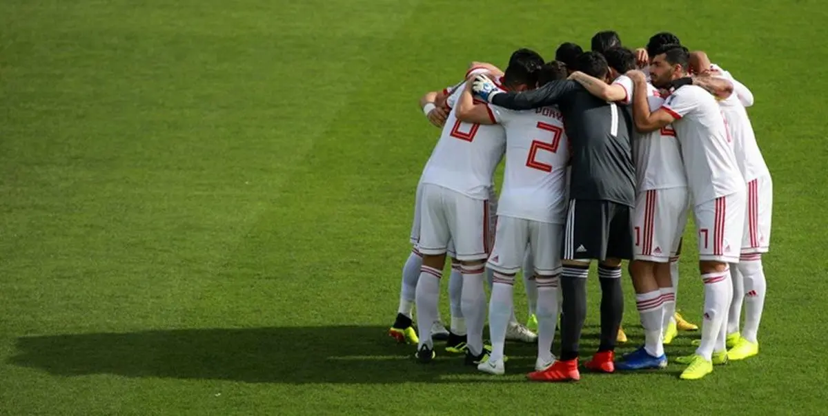 تیم ملی با بدرقه هواداران و با اسکورت راهی دبی شد