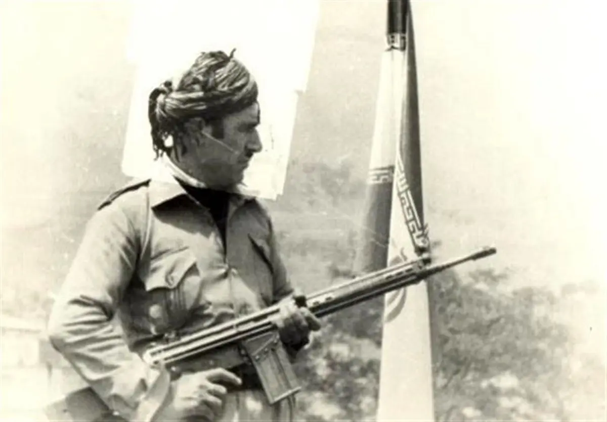 می‌خواستند کُردها را از انقلاب جدا کنند/اهل سنت شهر،گروهک‌ها را بیرون کردند