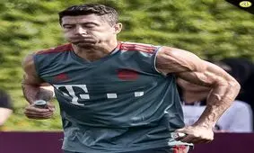 عضلات درهم تنیده لواندوفسکی سوژه رسانه‌ها