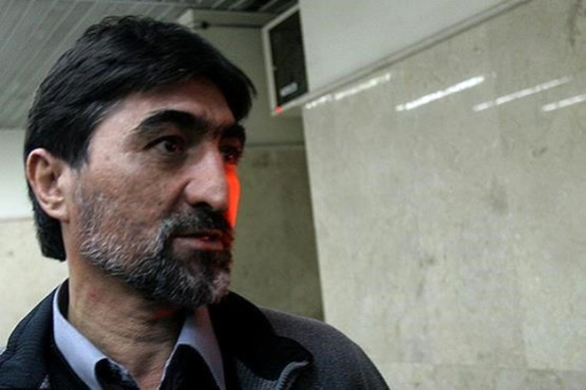 ناصر محمدخانی را از فرودگاه دزدیدند/ آدمرباها، اقوام همسر فوتبالیست جنجالی