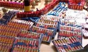 کشف ۵۰ هزار عدد ترقه در زنجان