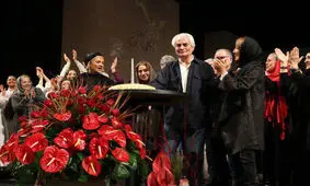 علی رفیعی ۸۰ ساله شد/ جشن تولدی برای خالق «قرمز دانه اناری»