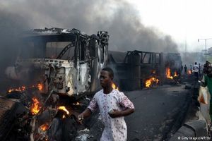 انفجار تانکر سوخت در نیجریه ده‌ها کشته داد