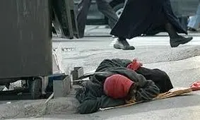 جان دادن «گل‌بس» بی‌خانمان در کنار هتل!