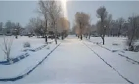 بارش‌ها همچنان ادامه دارد/ کاهش 10 درجه ای دما/ فیلم