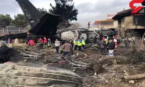 لحظه‌ غش کردن یک زن در حادثه سقوط هواپیما جلوی دوربین خبرنگاران