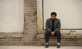 ناگفته های کارگردان فیلم بمب/ روی نقش مدیر مدرسه حساس بودند
