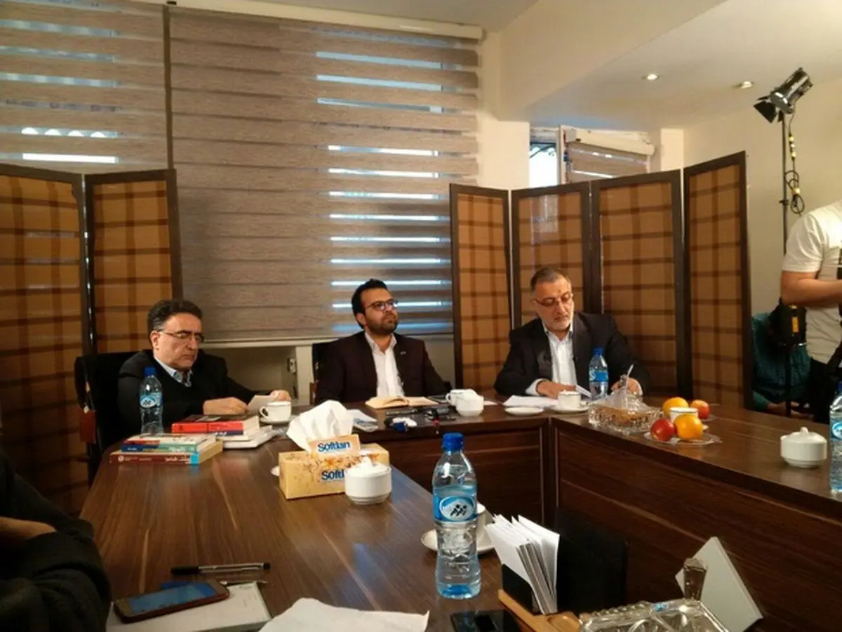 زاکانی: به نظرم اصلاح طلبان دیکتاتورهایی هستند كه تنها شعار آزادی می دهند/ تاج زاده: خودسرها هرجا وارد می ‌شوند ما ضربه خوردیم