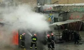 بی احتیاطی موجب آتش سوزی مغازه ای در سنندج شد