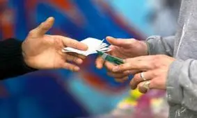 عجیب، اما واقعی؛ توزیع مواد مخدر با کارت ویزیت در حیاط دانشگاه