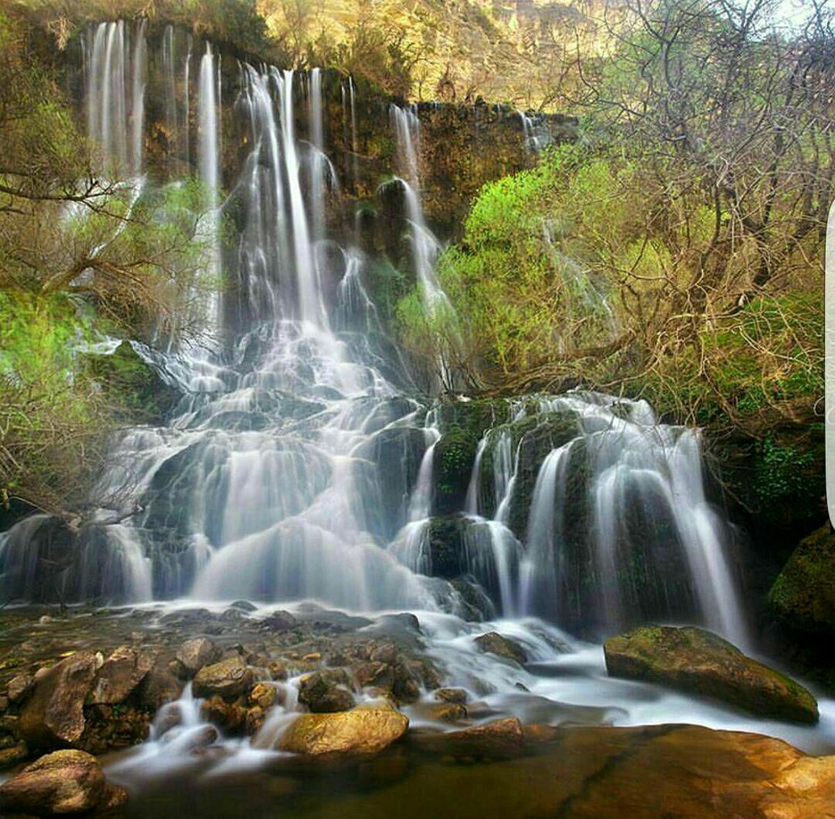 عکسی زیبا از آبشار "شوی" در استان لرستان