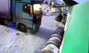 لحظه انفجار هولناک کپسول گاز در داخل اتاق تریلی+فیلم