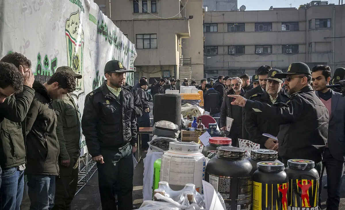 پیشنهاد وسوسه انگیز دختران سارق