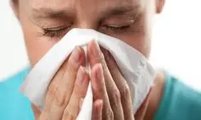 اگر دچار سرماخوردگی هستید این خوراکی ها را مصرف نکنید