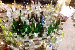 مسمومیت 7 نفر در کاشمر بر اثر مصرف مشروبات الکلی