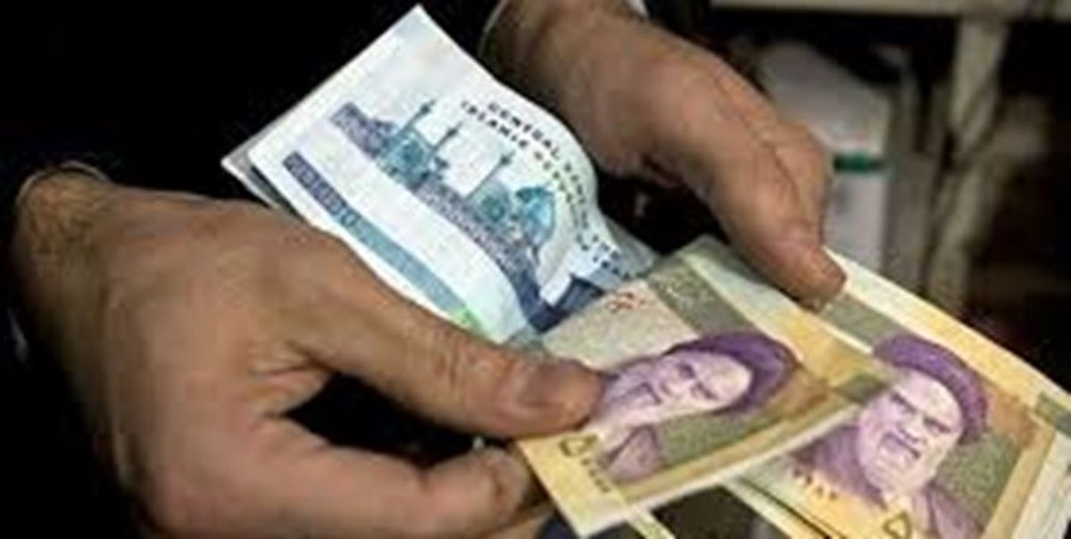 حقوق کدام کارمندان در سال آینده افزایش مییابد؟!