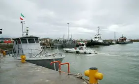 باد و گردوخاک اسکله مسافری هرمز را به تعطیلی کشاند