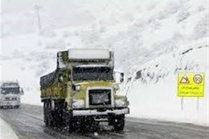 هشدار پلیس راه استان سمنان درباره یخ‌زدگی محورهای کوهستانی