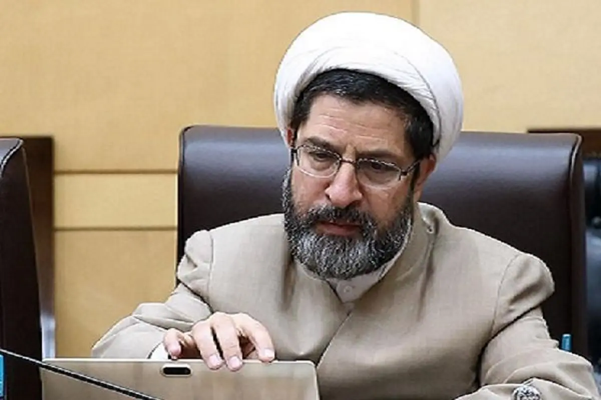 اختلاف نظر اساسی مجلس و دولت درباره سازوکار تامین کالاهای اساسی