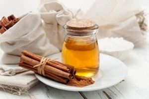 از خواص شگفت انگیز عسل و دارچین چه می‌دانید؟