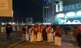 هجوم هواداران عمانی با بلیت‌های رایگان به ورزشگاه