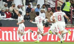 فارسی بلد نیست اما عاشق ایران است