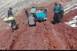 قطع‌ راه ارتباطی ۱۰ مزرعه پرورش ماهی در الیگودرز براثر برف و کولاک