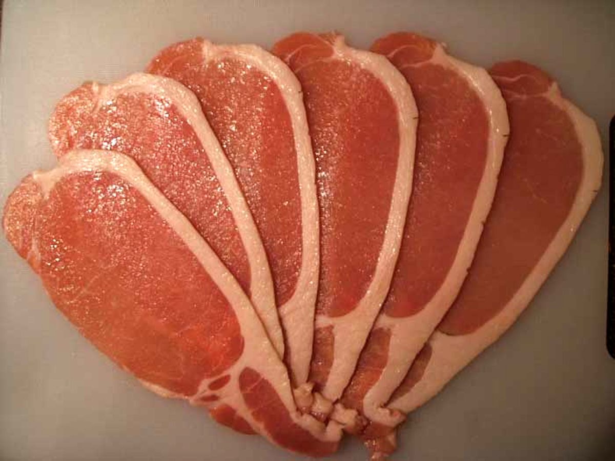 بیکن چیست و چگونه تهیه میشود؟