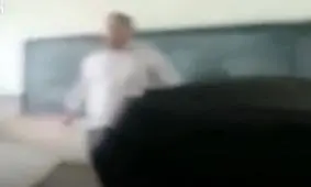 کتک‌کاری معلم و دانش‌آموز در مدرسه +فیلم