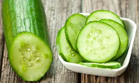 چطور میتوانم تا نوروز با خیار وزن کم کنم ؟