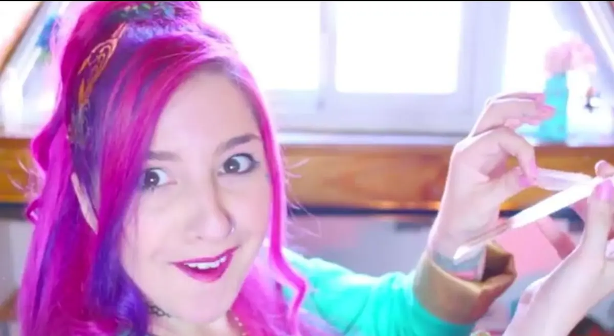 طریقه انجام تاتو روی مو