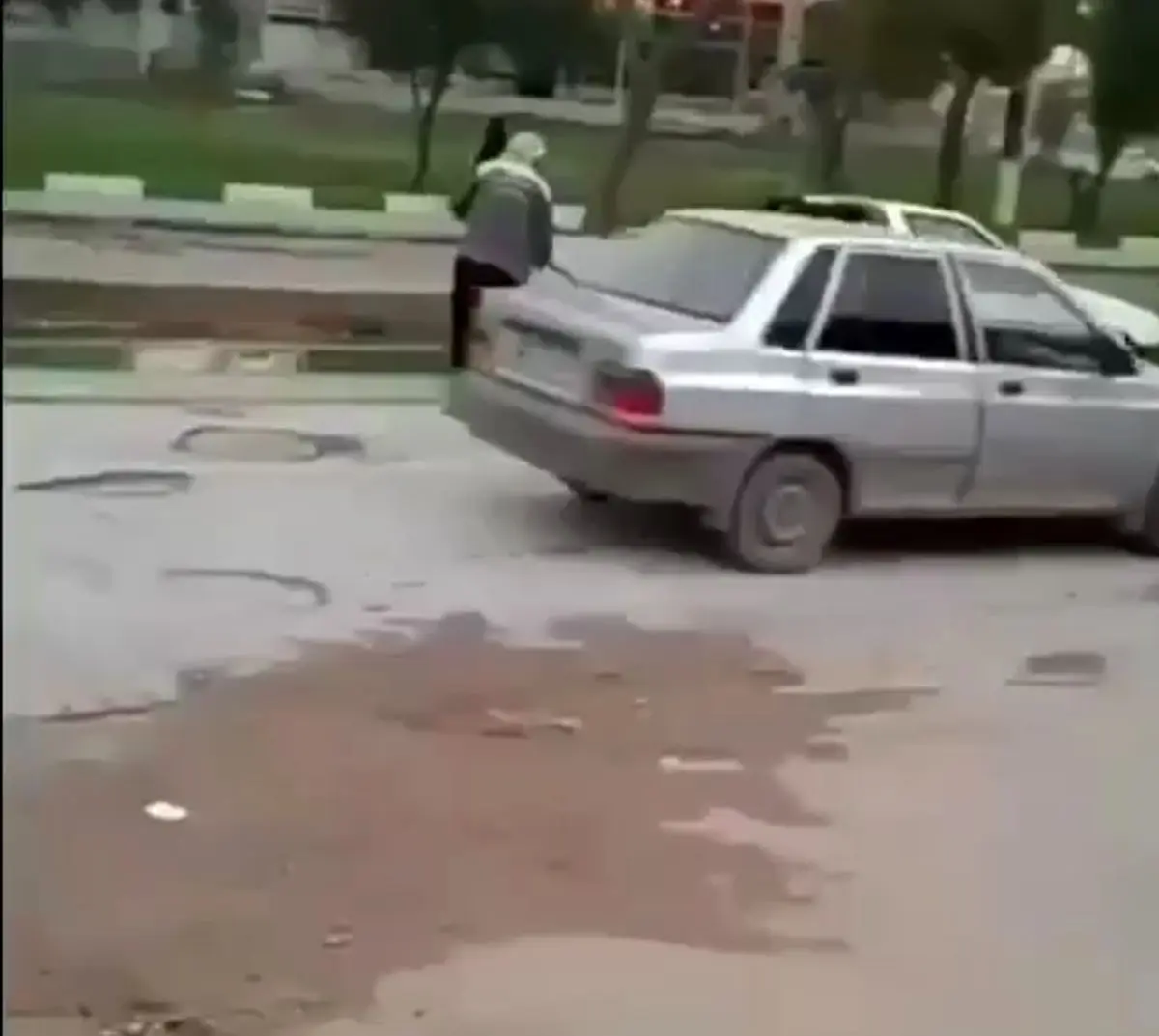 نمونه بارز تُف مالی