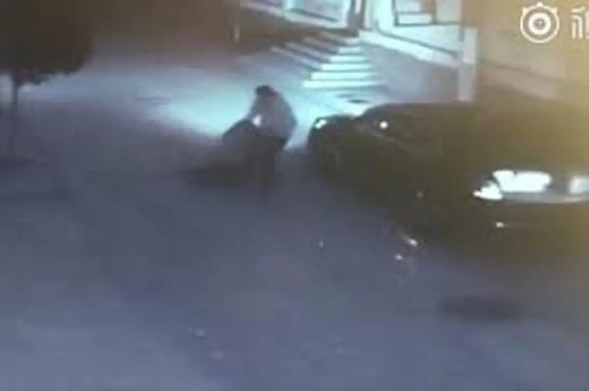 فیلم وحشتناک از حمله مرد شیطان صفت به زن جوان در تاریکی شب