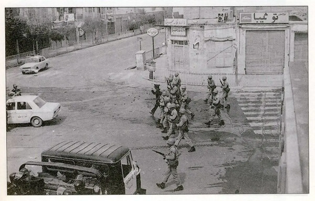 بر سردر شهر در نوروز 57 نوشتند؛ به شهر مردگان خوش‌ آمدید