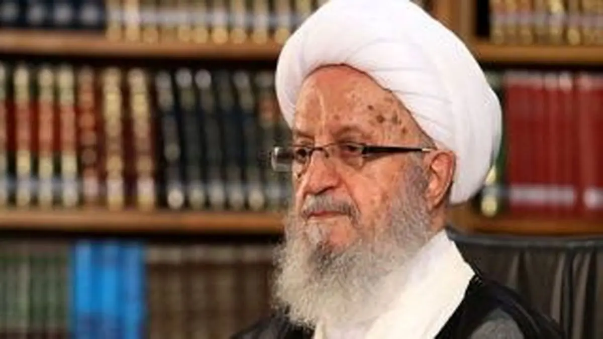 آیت‌الله مکارم‌شیرازی: وام‌ قرض الحسنه بانک‌ها رباخواری آشکار و خلاف شرع است