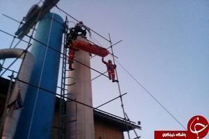 نجات معجزه آسای کارگر قمی از عمق مخزن ۱۲ متری